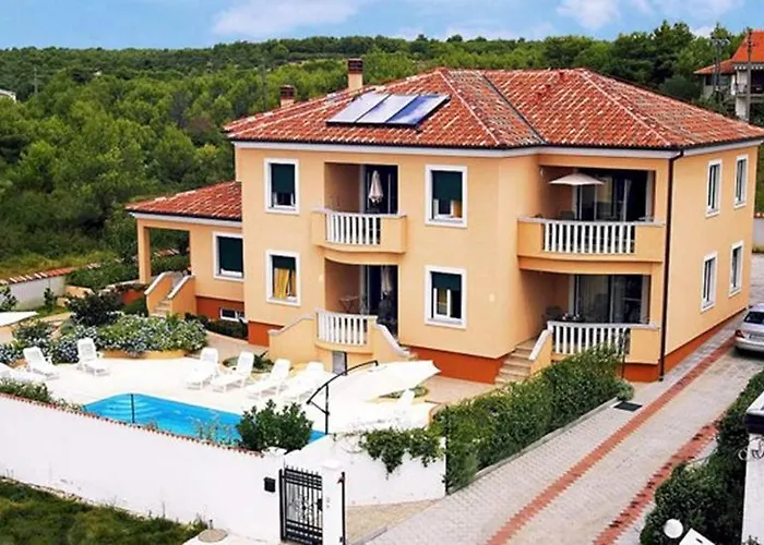 In With Sea View, Balcony, Air Conditioning, Wifi 858-2 Apartamento *