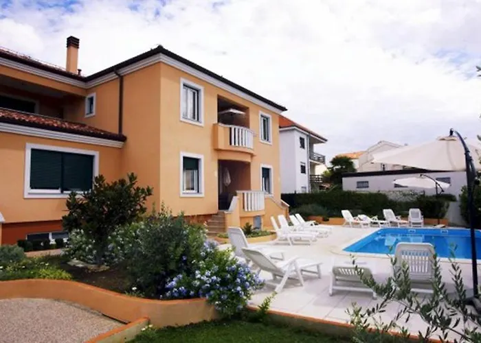 In With Sea View, Balcony, Air Conditioning, Wifi 858-2