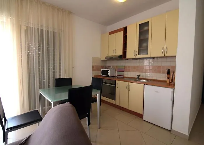 In With Sea View, Balcony, Air Conditioning, Wifi 858-2 Zadar