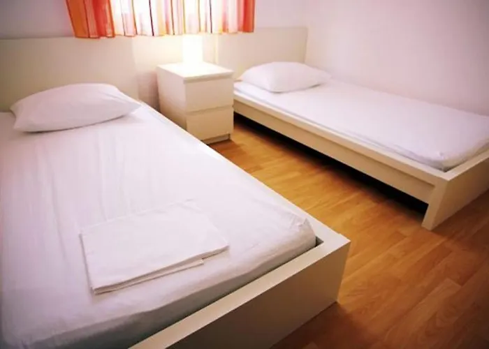 In With Sea View, Balcony, Air Conditioning, Wifi 858-2 아파트 *